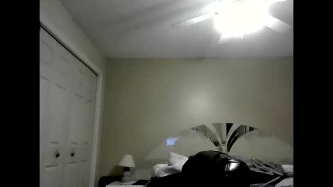 latinoinfla online show from January 1, 4:39 am