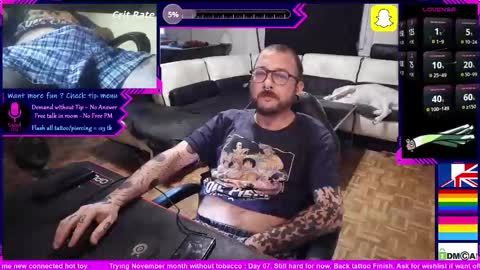 Leek online show from November 9, 1:15 pm