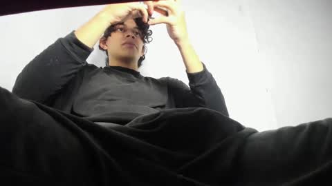 ZAmbrano online show from October 27, 5:10 am