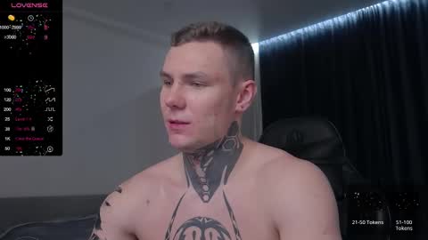 Snapshot of lechery_boy chatting on February 25, 1:09 am Lechery boy online show from February 25, 1:09 am