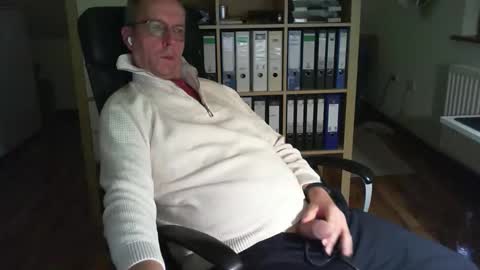 Dave online show from November 2, 10:25 pm