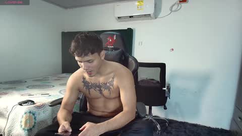  Lei  online show from January 23, 8:13 pm