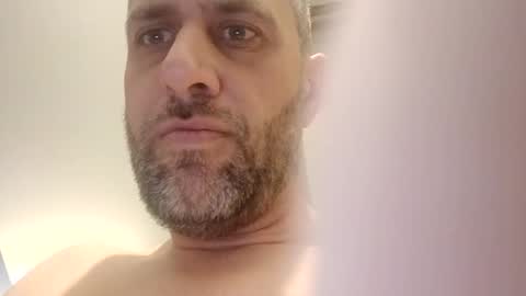 leightimmins001 online show from January 11, 7:17 pm