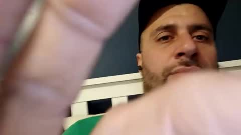 leightimmins001 online show from January 12, 8:02 pm