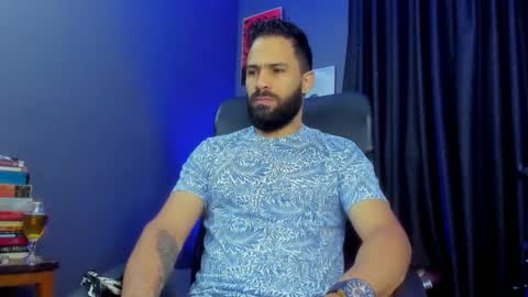 Leo  Diaz online show from January 12, 7:31 pm