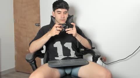 Leo Jones online show from January 13, 11:53 pm