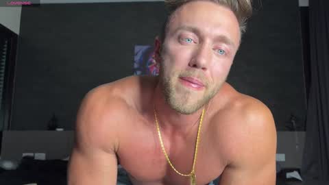 Snapshot of leon_lovefitness chatting on February 3, 12:14 pm Leon online show from February 3, 12:14 pm