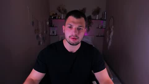 Leonard online show from November 12, 10:32 am