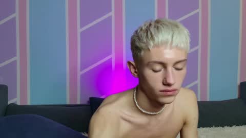 leonlure online show from January 9, 4:18 am