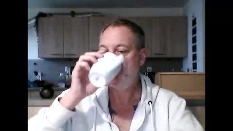 letshavefun2gether68 online show from October 9, 6:18 am