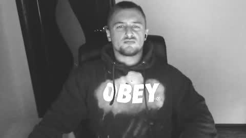 lev1ngston online show from October 10, 10:57 pm