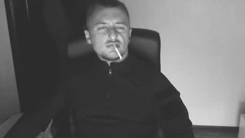 lev1ngston online show from September 14, 6:32 pm