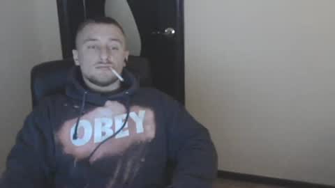 lev1ngston online show from December 9, 5:46 pm