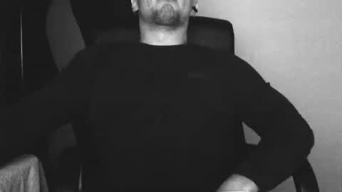 lev1ngston online show from September 30, 11:52 pm