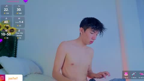 Levi  online show from April 10, 3:08 pm