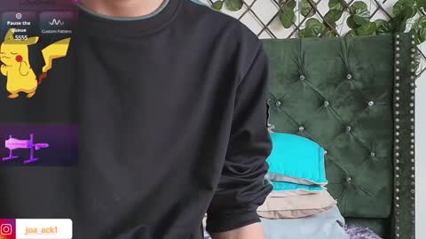 Levi  online show from January 20, 1:42 pm