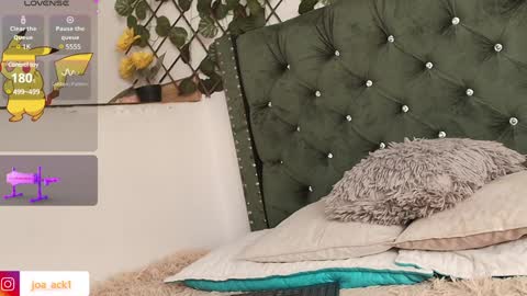 Levi  online show from January 8, 2:03 pm