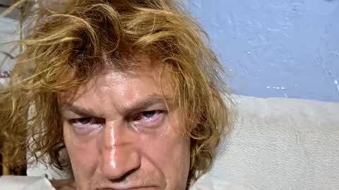 levilicious1977 online show from November 2, 6:56 pm