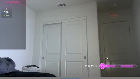 Dromaeosaurex online show from February 9, 8:30 am