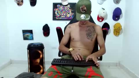 Andres online show from May 23, 11:10 pm