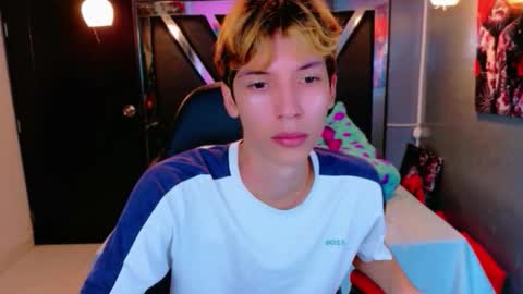 liam_green1 online show from February 21, 12:17 pm