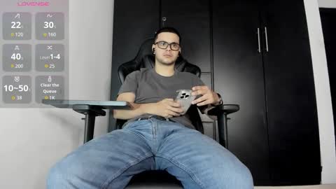 Liam online show from January 14, 4:28 am