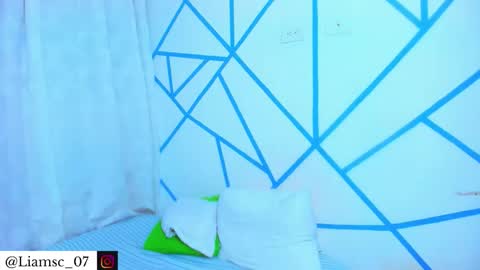 Liam scott77 online show from February 3, 2:53 am