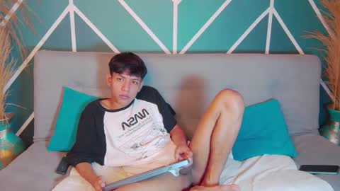 Liam online show from December 18, 12:56 pm