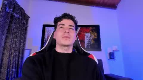 liamwyatt_ online show from July 18, 3:35 am