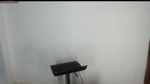 Snapshot of lian_eathan chatting on October 25, 6:26 am lian_eathan online show from October 25, 6:26 am