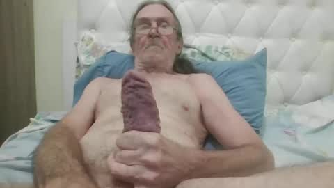 Snapshot of lickittostickit chatting on February 27, 5:02 am lickittostickit online show from February 27, 5:02 am