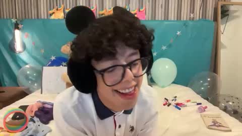 lilcookiebaby online show from May 13, 12:52 am