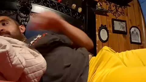 lilpetoman online show from March 26, 6:06 am