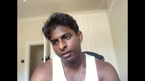 linklovethat online show from December 15, 6:29 am