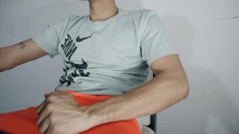 Snapshot of lion_20cm chatting on September 13, 3:07 am lion_20cm online show from September 13, 3:07 am
