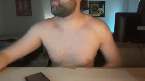 liropogo123456 online show from October 31, 1:25 pm