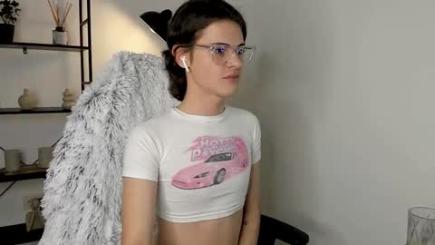 Daniel online show from February 4, 8:15 pm