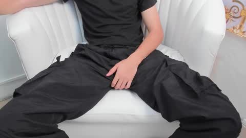 DANNY online show from November 21, 4:39 pm