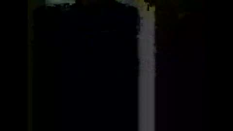 Snapshot of lo82 chatting on October 28, 8:44 pm Lo82 online show from October 28, 8:44 pm