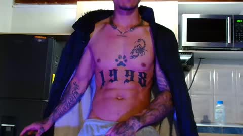 Logan online show from November 12, 1:44 am