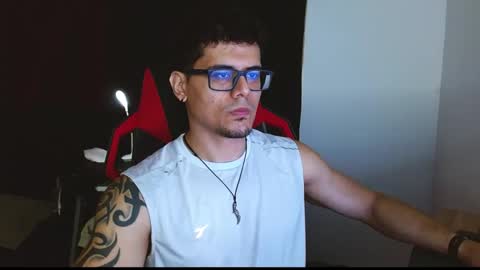 Loganandrwz online show from February 3, 11:54 pm