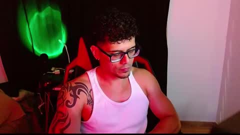 Loganandrwz online show from February 11, 1:54 am