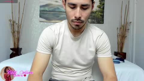 Snapshot of loghan_fox chatting on October 2, 2:59 am Loghan online show from October 2, 2:59 am