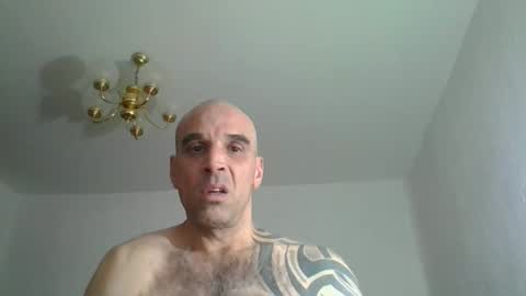 lolotatto online show from April 1, 10:28 am
