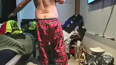 hey you online show from February 17, 1:48 am