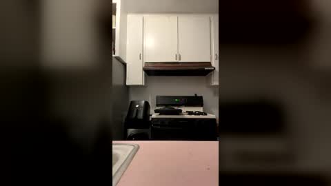 Longbeachslut  online show from July 12, 2:57 am