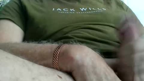 Snapshot of longstrokes098 chatting on September 18, 4:31 pm longstrokes098 online show from September 18, 4:31 pm