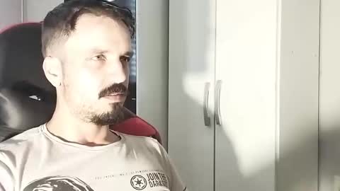 Lucas online show from March 7, 12:45 pm