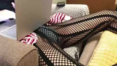 Snapshot of lookinatugirl chatting on January 18, 9:02 pm lookinatugirl online show from January 18, 9:02 pm