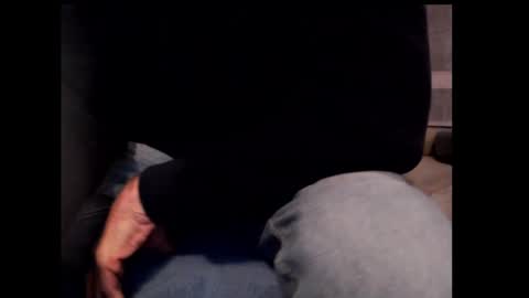 looking469 online show from February 10, 7:38 pm